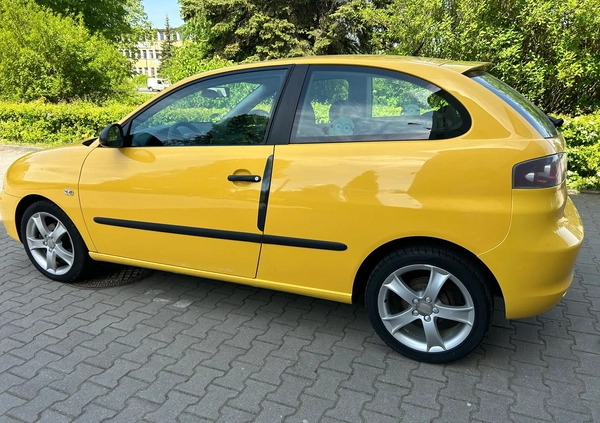 Seat Ibiza cena 9800 przebieg: 165000, rok produkcji 2007 z Zawiercie małe 466